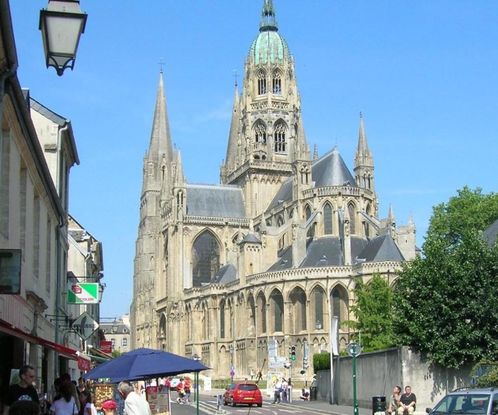 Les Pommiers Duplex Cosy Tout Confort Dans Maison Neuve Avec Terrasse Entree Independante 5 Mn De Bayeux Et 10 Mn Plage Du Debarquement Sommervieu Kültér fotó